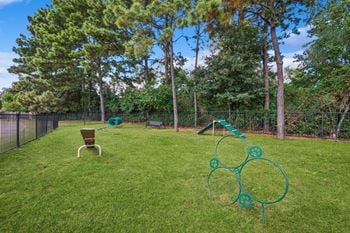 Private off-leash pet park